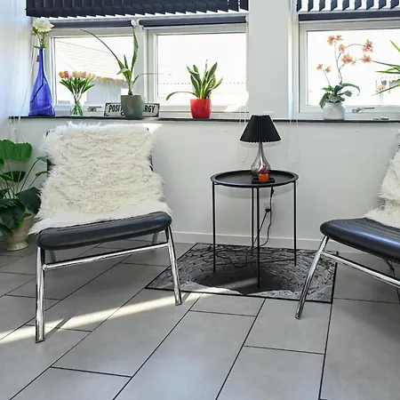 2 Bedroom Stunning In Feriehus *